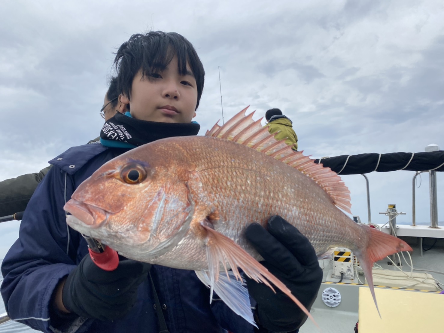 真鯛狙いライトジギング、タイラバ、テンヤ五目
