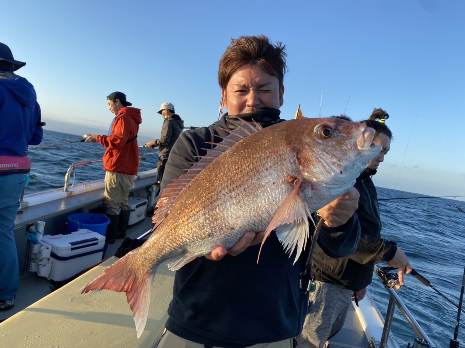 PM船マダイ狙い五目