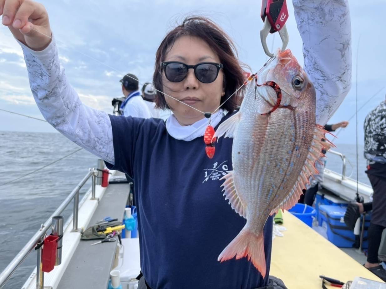 PM船マダイ狙い五目