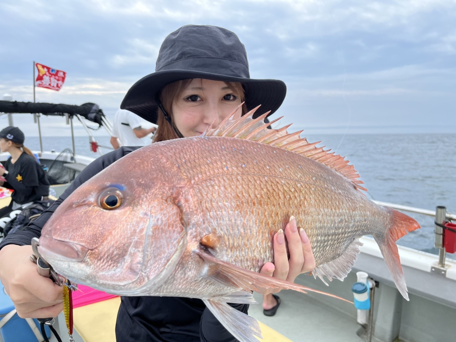 チャーター船マダイ狙い五目