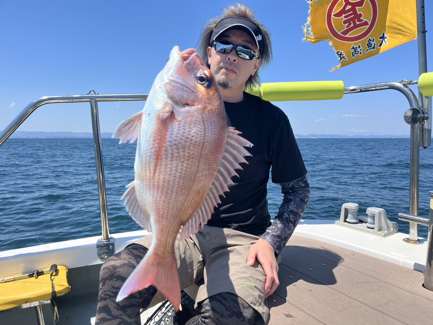 遠征真鯛狙い五目〜太刀魚リレー船