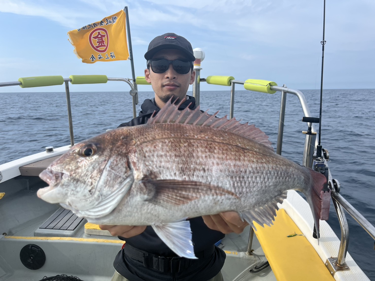 午後船遠征真鯛狙い五目