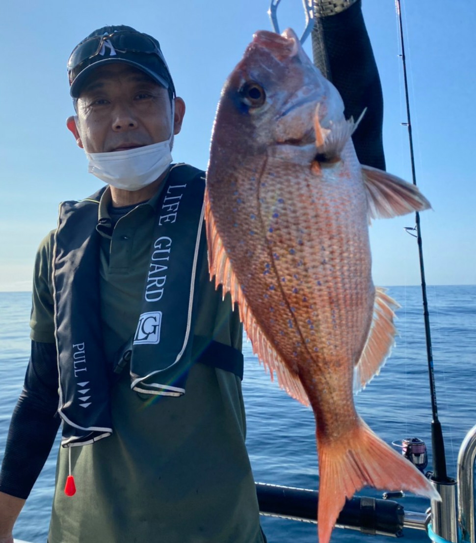 マダイ狙いライトジギング五目